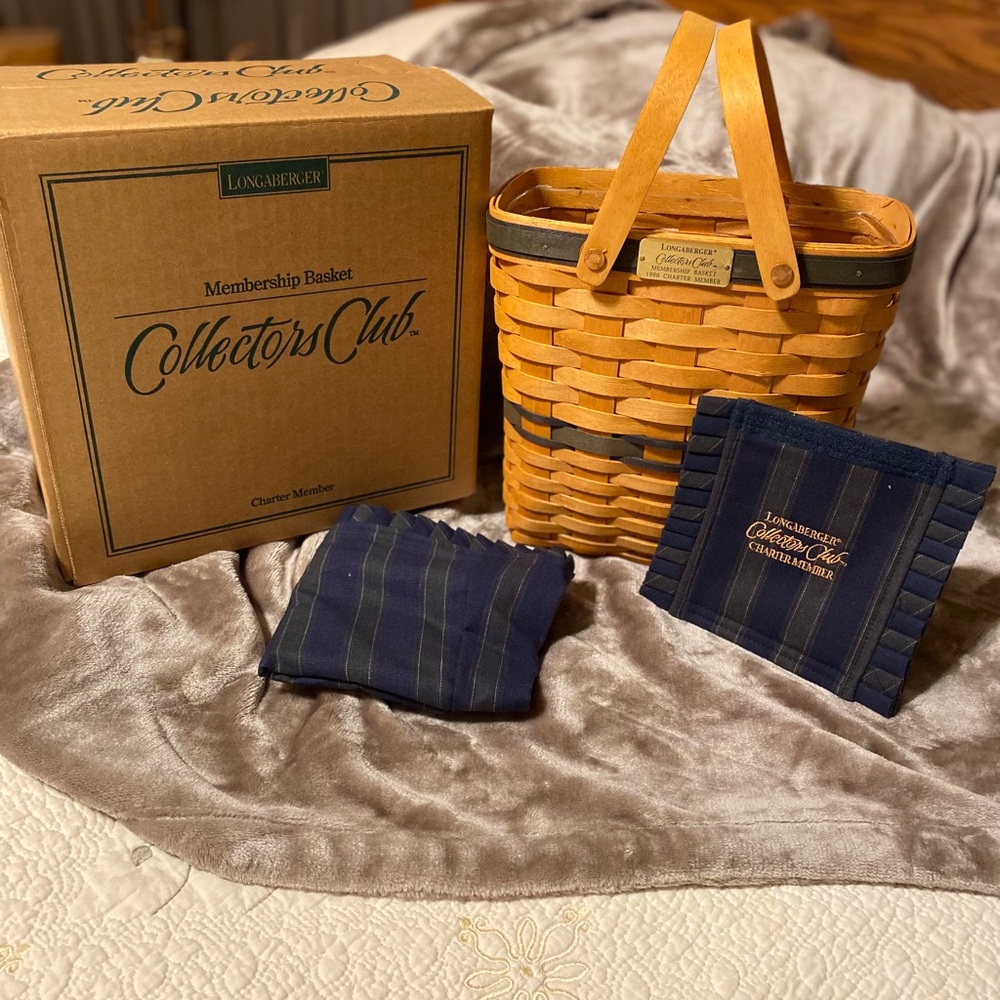 Longaberger Collectors Club Basket